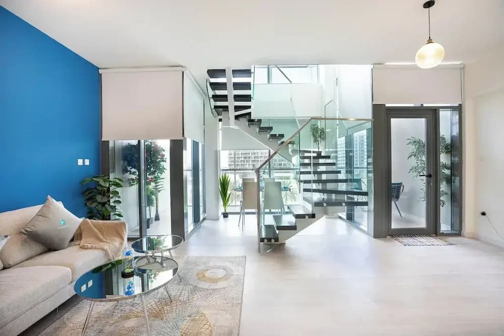 Bloomfields Iconic 2BR Duplex Apartment - photo 4