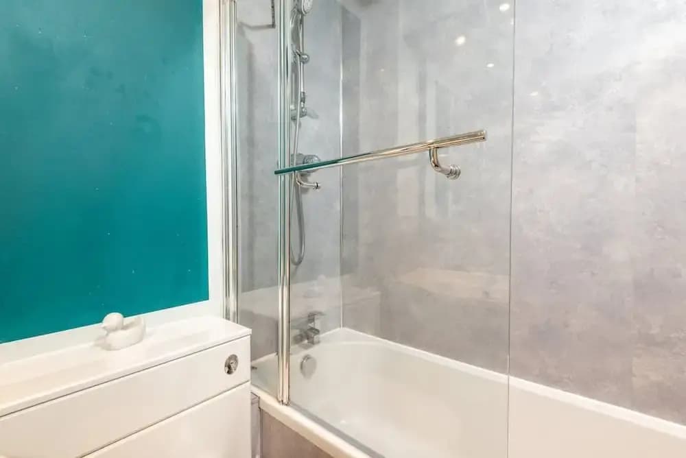 2bed-ground Floor-free Parking - photo 8