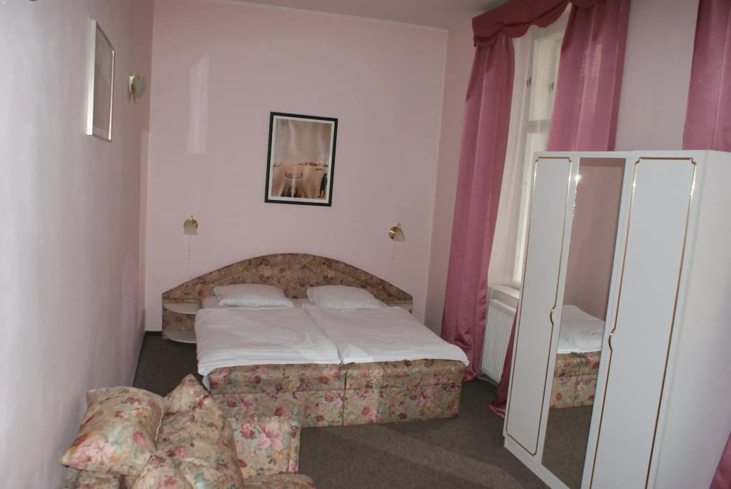 Hotel Libero - photo 2