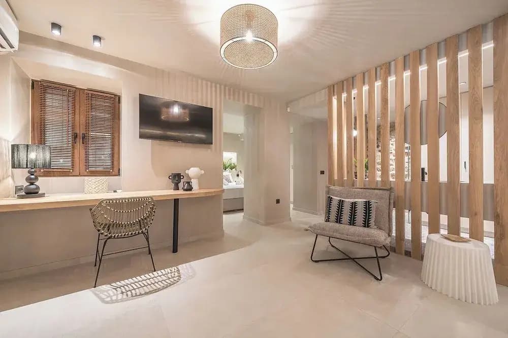Apollonos 28 Luxury Suites - photo 1