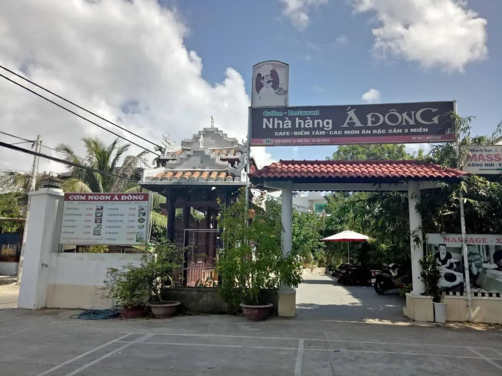 A Dong Hotel - photo 16