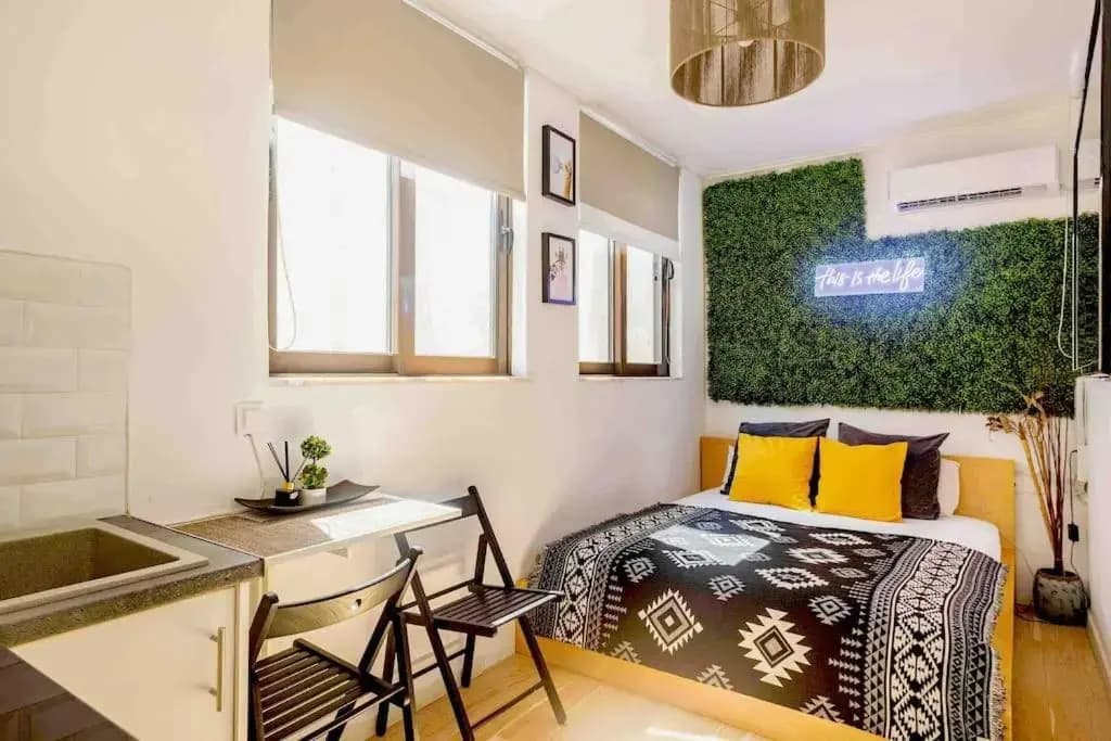 Downtown 22sqm Green Nest King-Size Bed - photo 2