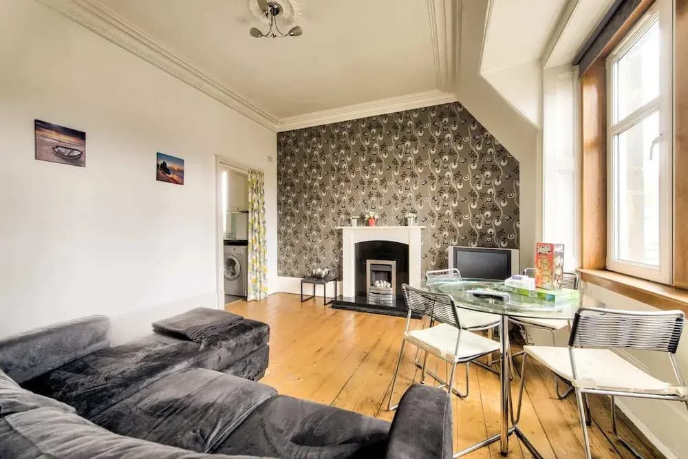 Central location! 2BDR Flat in Haymarket - photo 9