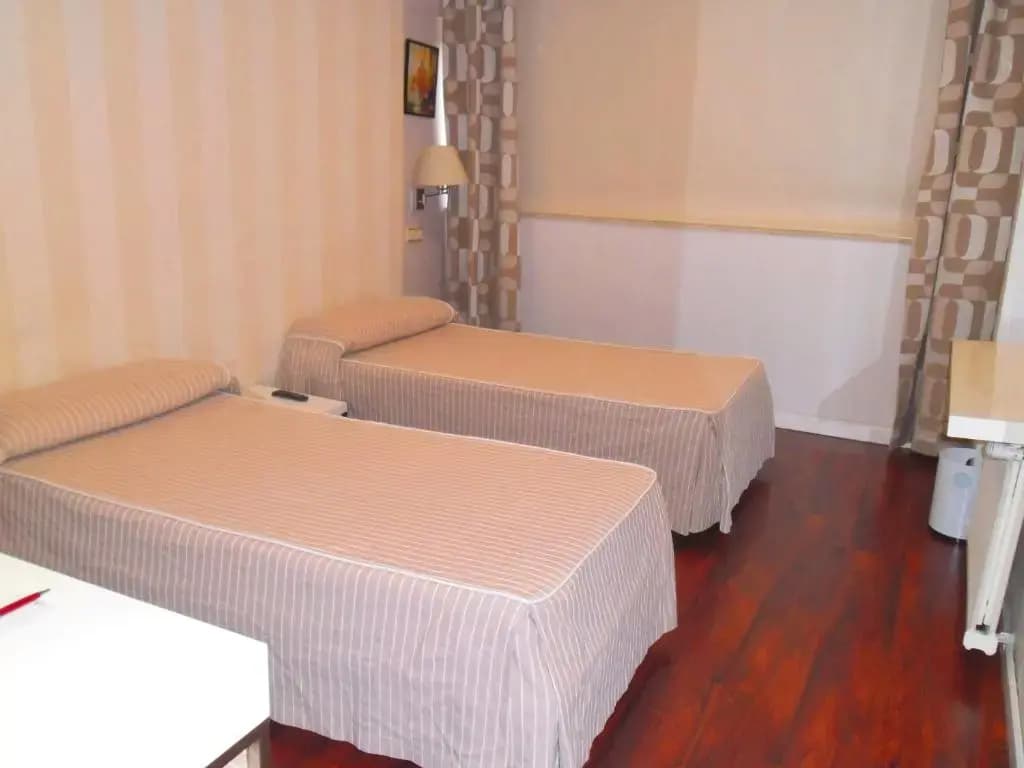 Hotel Escuela Madrid - photo 5