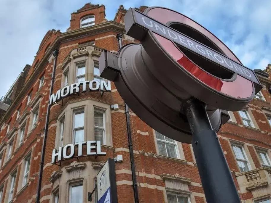 Morton Hotel - photo 15