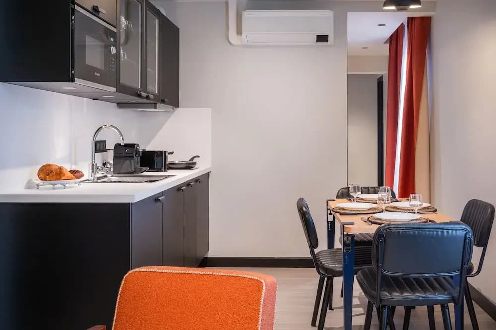 Appart'hôtel East Paris Suite - photo 18