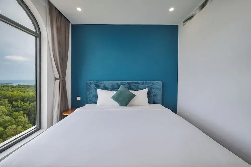 Elyday Apartment Hillside Phu Quoc - Sea & Firework view - photo 36