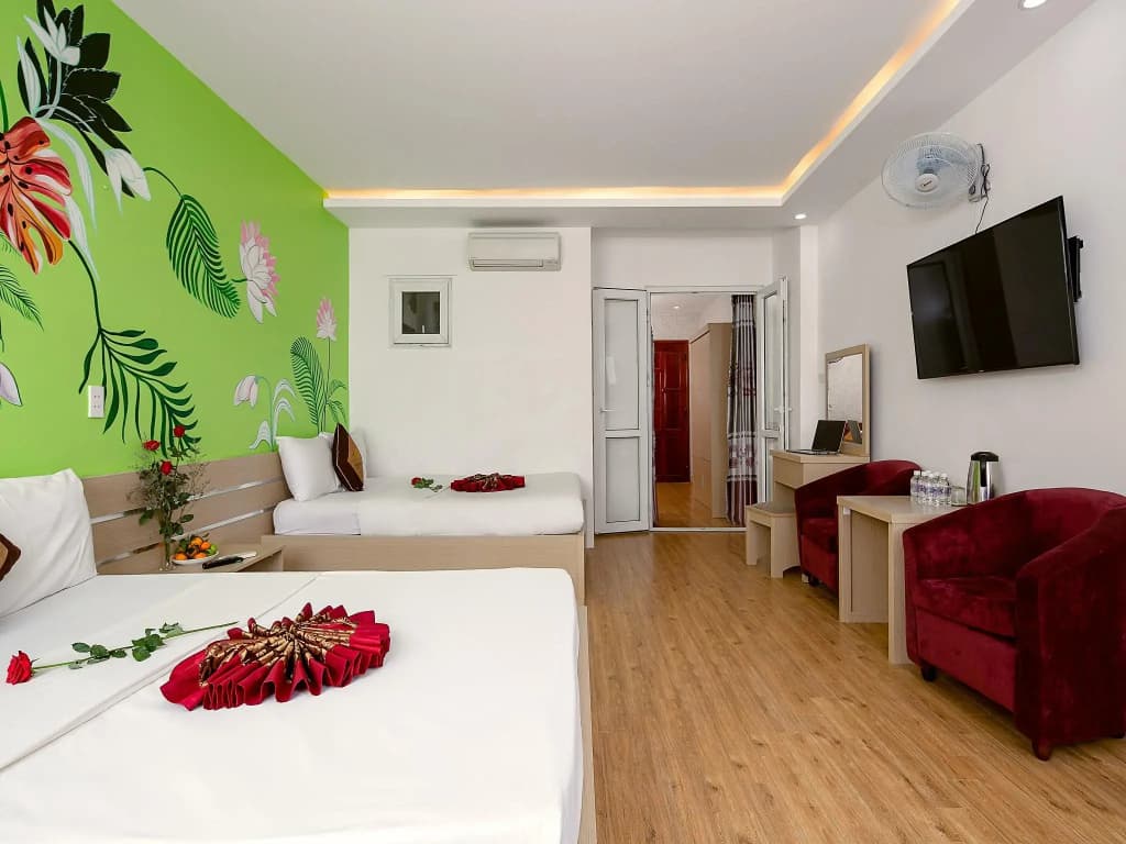 Tuan Phong Hotel - photo 4