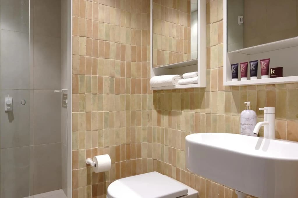 Premium Bondi Beach 2 Bedroom with Beach view and parking - photo 9