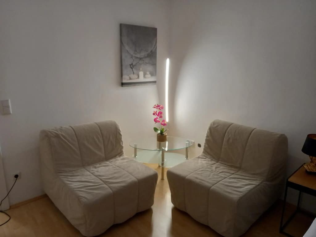 Apartment near downtown - photo 2