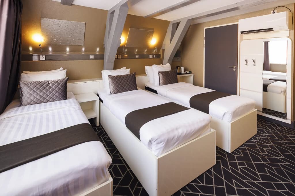 Hotel CC - photo 4