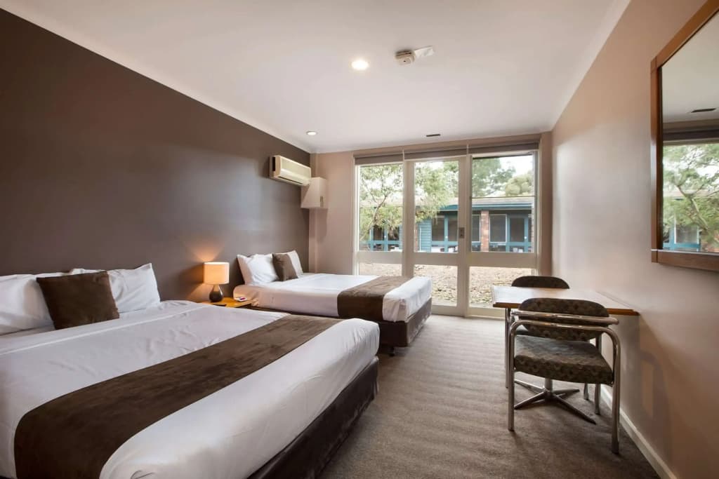 Burvale Hotel - photo 6