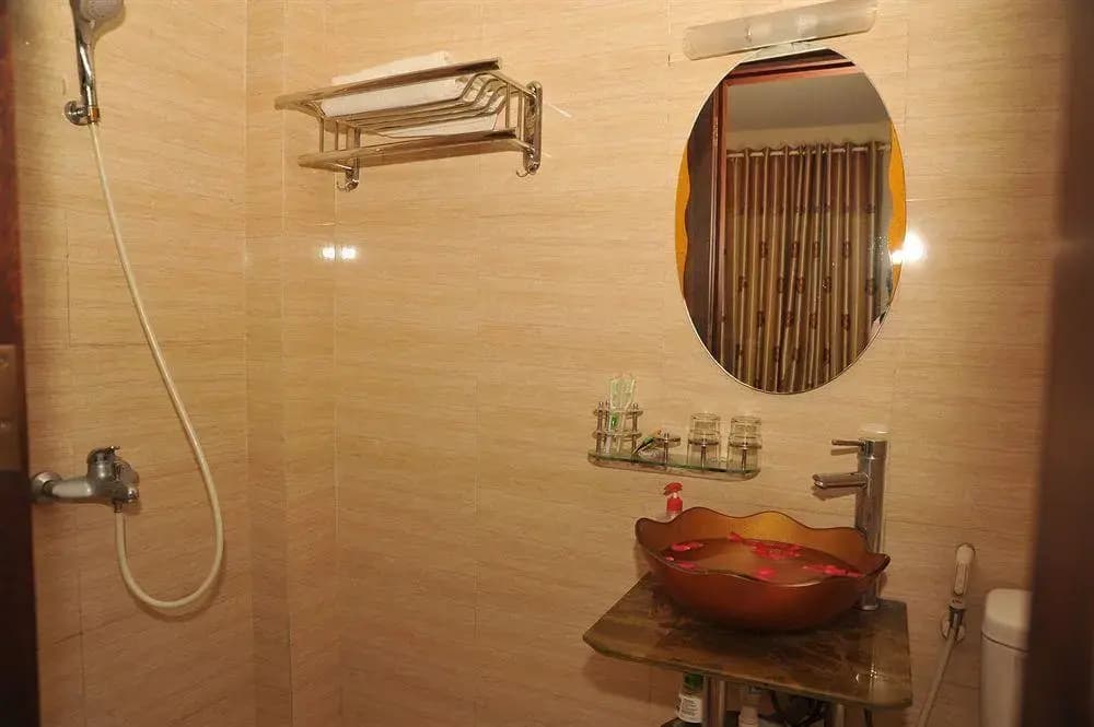 Hanoi An Father's Hotel & Travel - photo 10