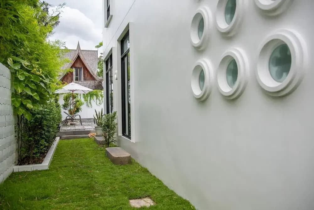 B.Jin Home - photo 16
