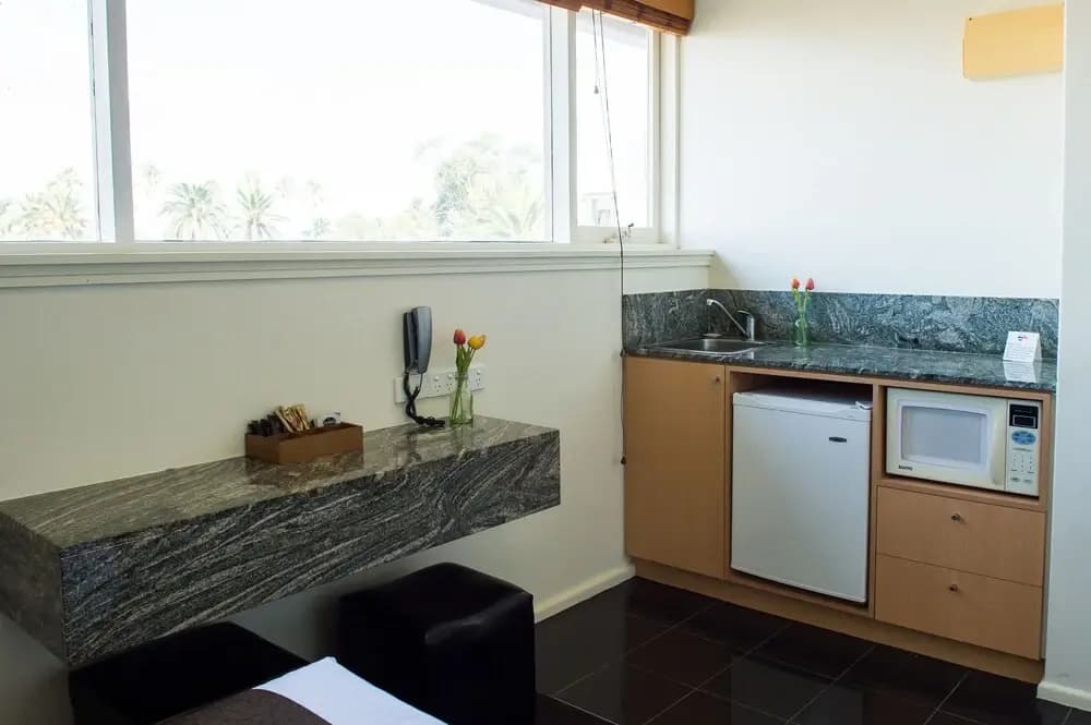 Easystay Studio Apartments - photo 23