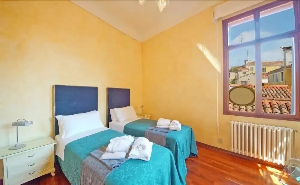 Luxury Balcony Apartment - photo 5