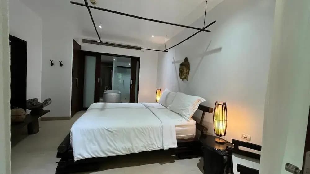 Beachfront and Pool 2 BR Apt- Celeena 870 - photo 6