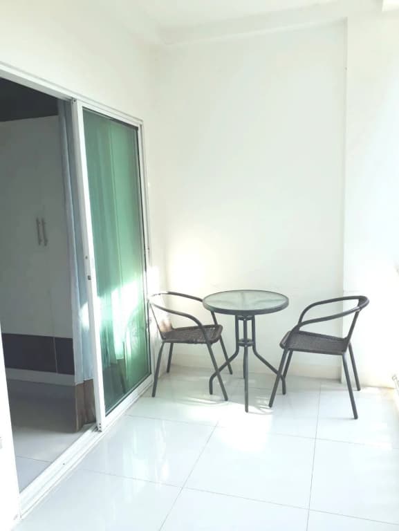 The Y House - photo 7