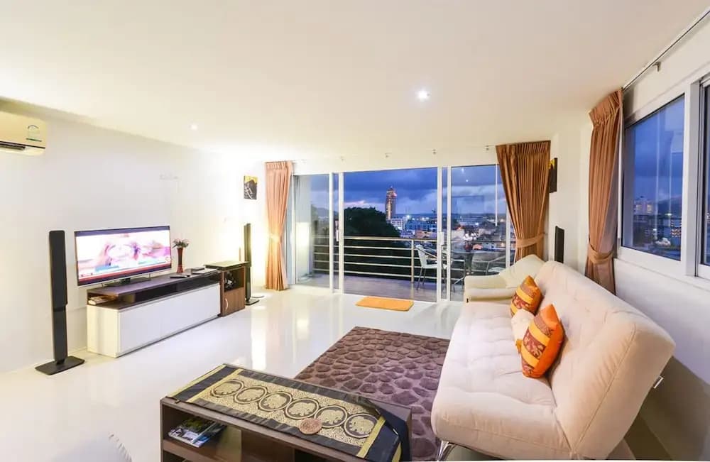 Beststayinphuket Poolview - photo 6