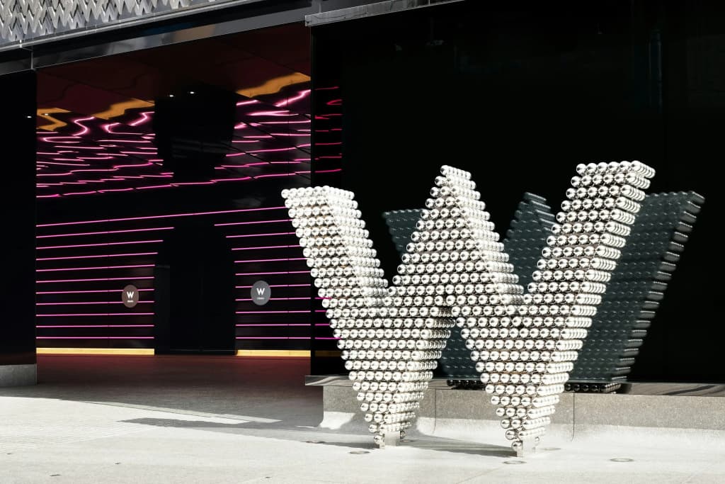 W Osaka - photo 1