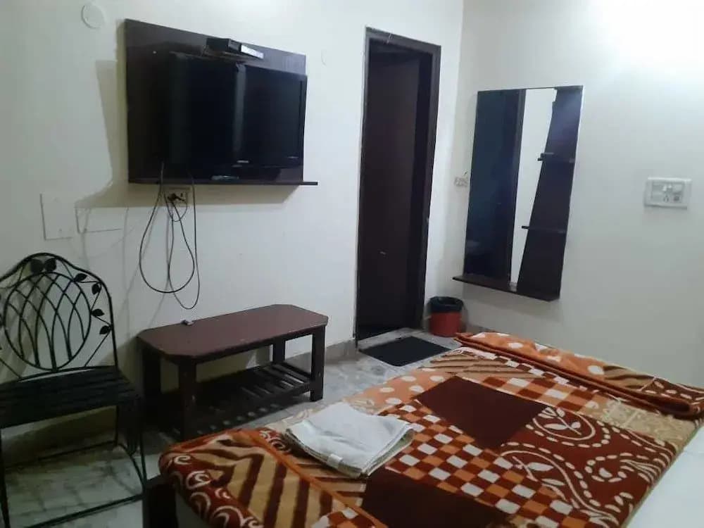Pooja Palace - photo 2