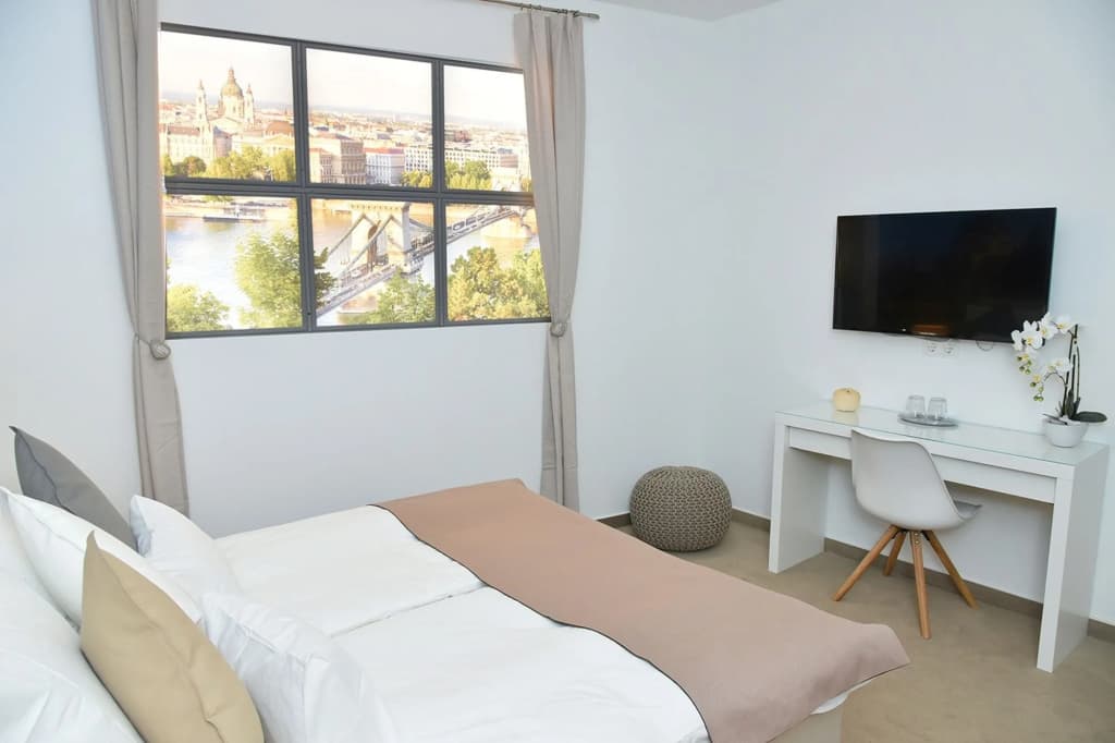 Bp Design Hotel & Apartman - photo 2