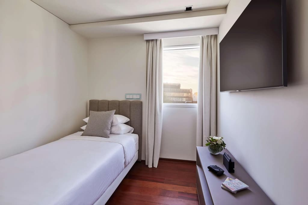 Hyatt Regency Madrid Residences - photo 19