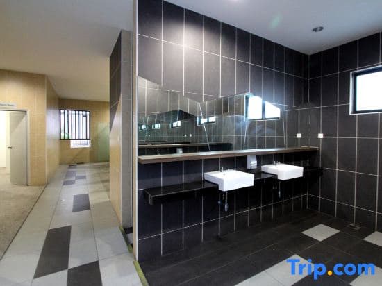 Sky Loft Premium Suites by P&J - photo 4