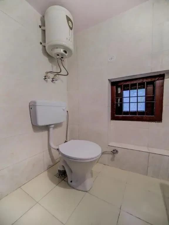 Kamal Palace By OYO Rooms - photo 10