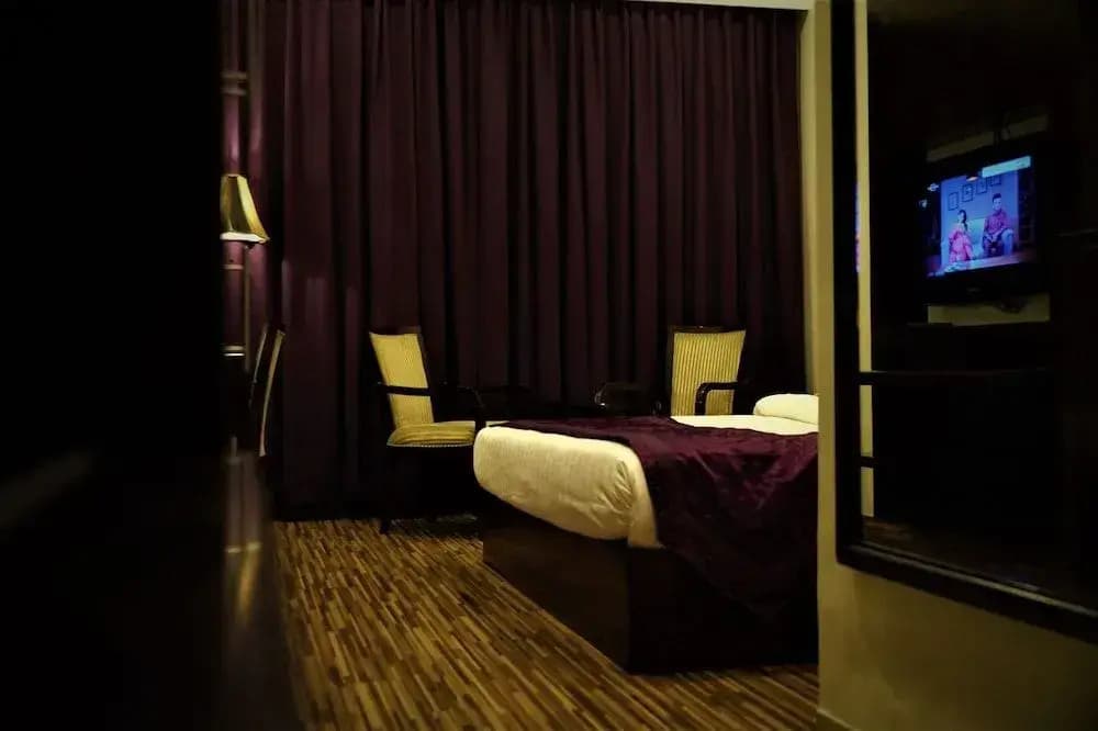 Mohan Vilaas Hotel and Resort - photo 5