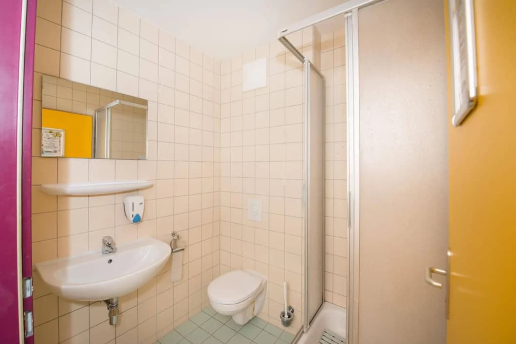 wombat's CITY HOSTELS VIENNA - The Lounge - photo 46
