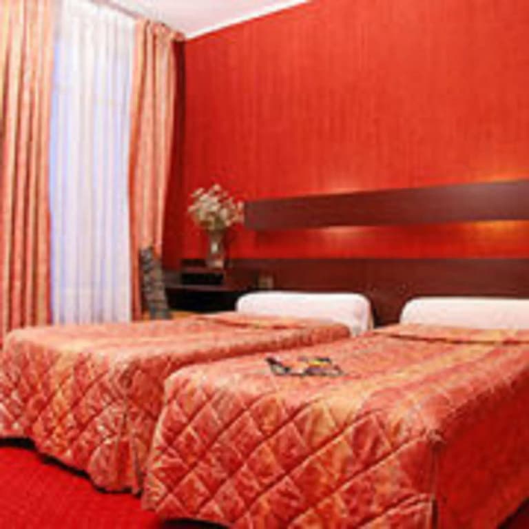 Lala Hotel - photo 2