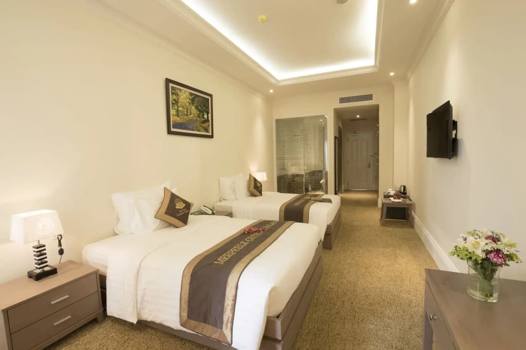 MerPerle Crystal Palace Hotel - photo 4