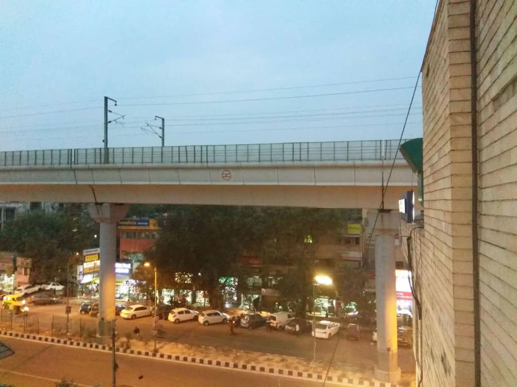 The Legend Inn - New Delhi - photo 17