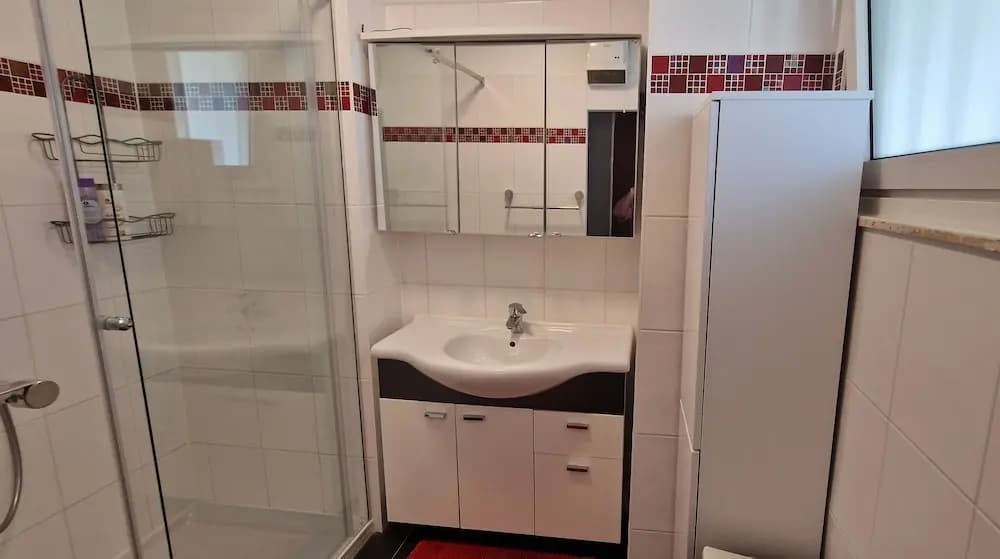 Exclusive serviced flat on Taborstraße - photo 12