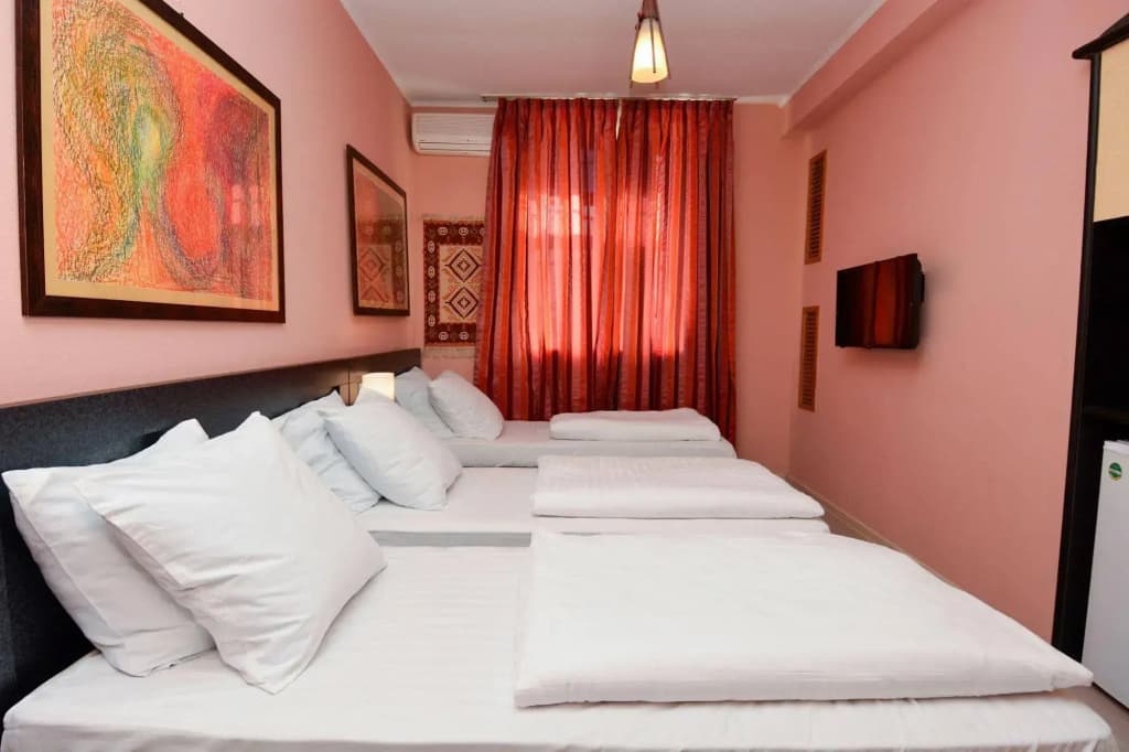 Istanbul Hotel - photo 6