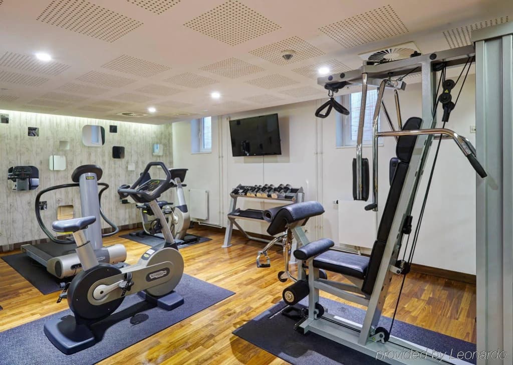 Premier Inn Berlin Alexanderplatz Hotel - photo 15