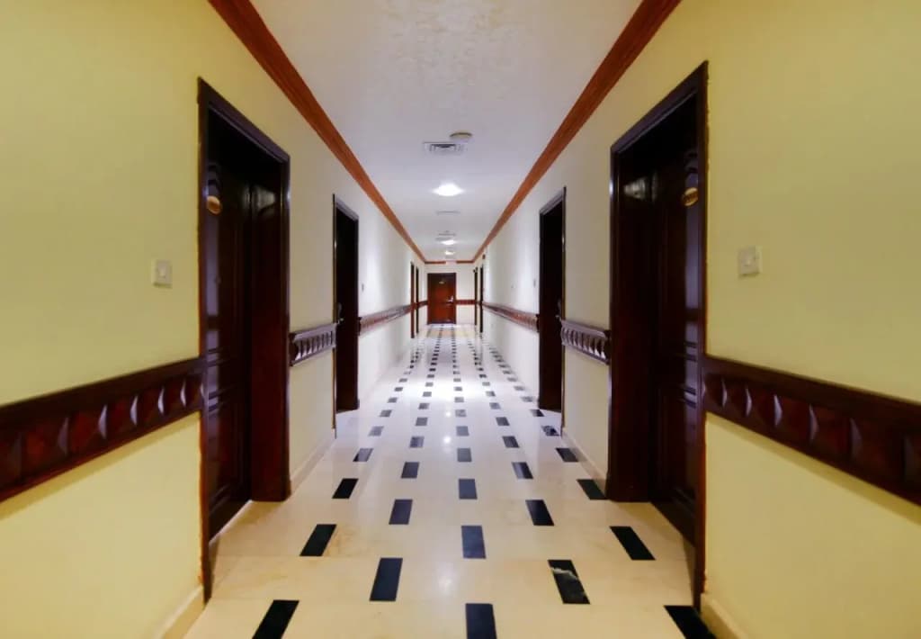 Hotel Golden Oasis - photo 11