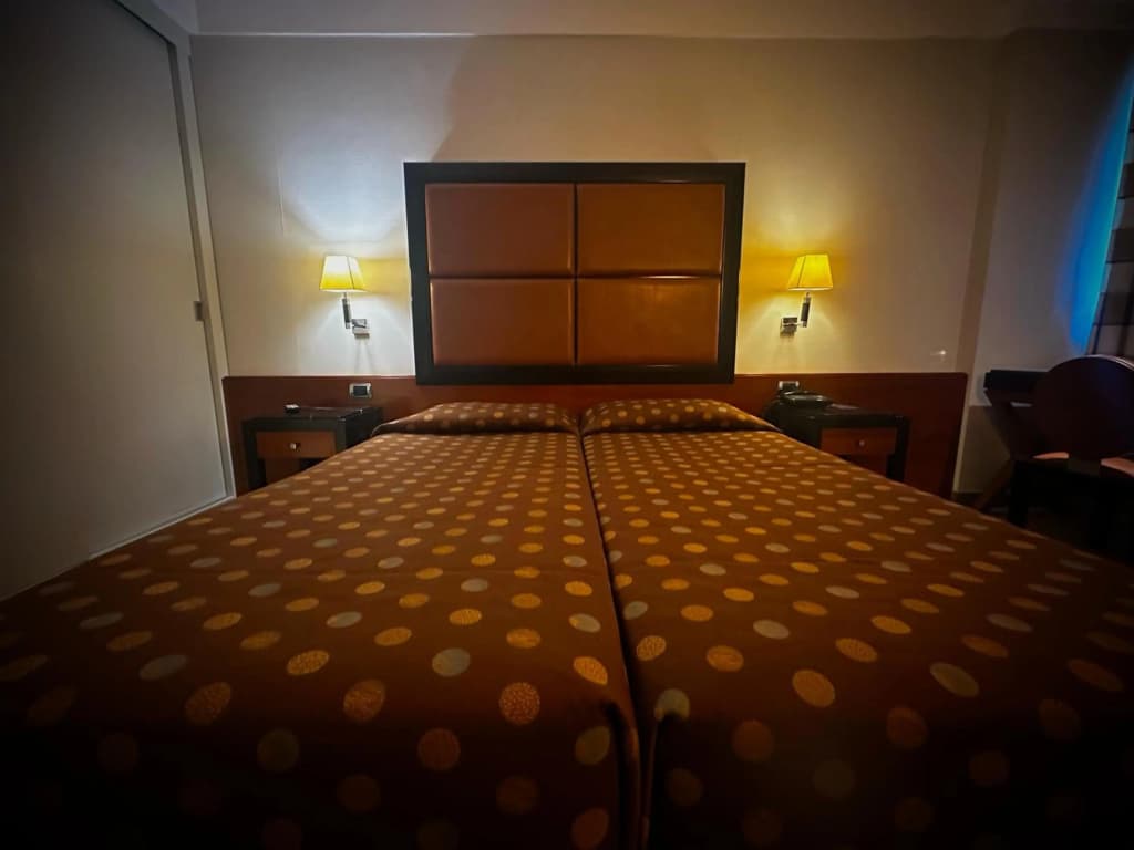 Ergife Palace Hotel - photo 4