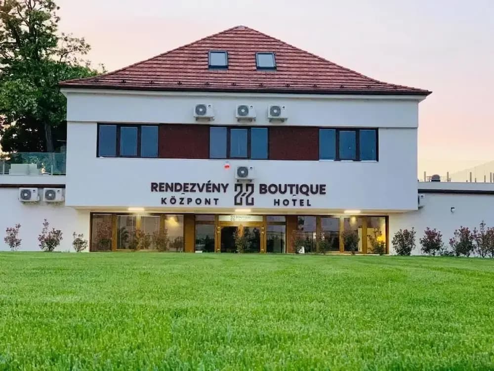 22 Boutique Hotel - photo 1