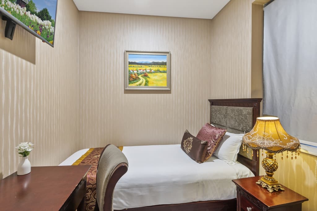 YEHS Hotel Sydney CBD - photo 10