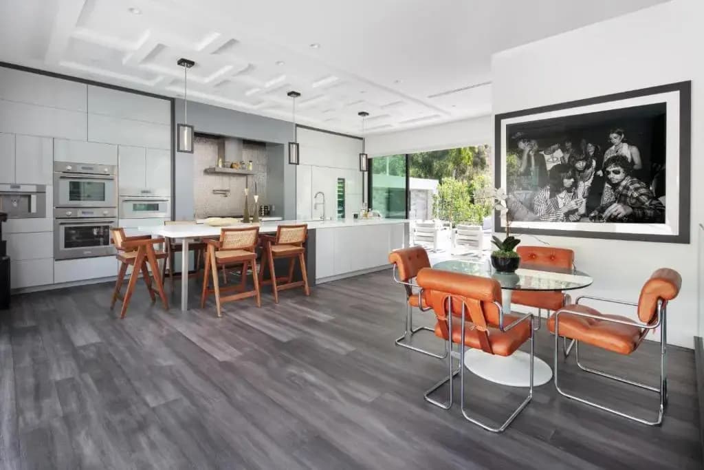 Willow Glen - Hollywood Hills Multi-level Villa With Theater & Pool - photo 8