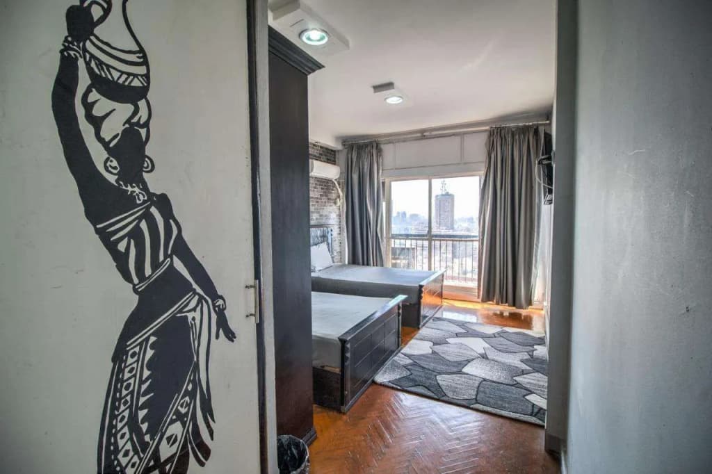 Castle Hostel - photo 12
