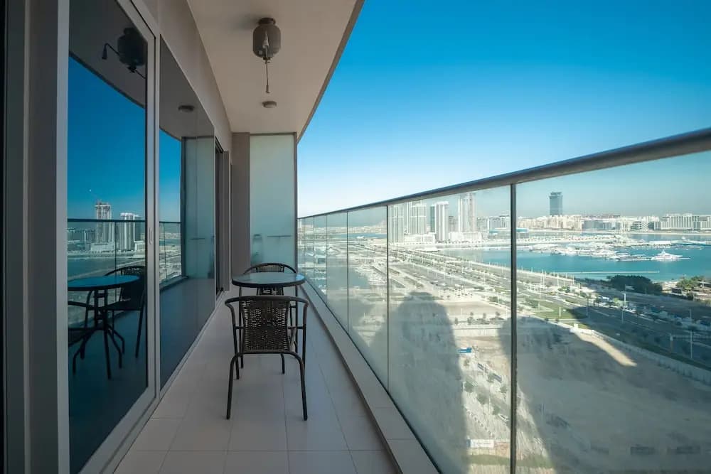 Exquisite 1BR Haven Partial Sea View - photo 6