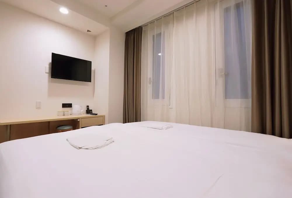 Park Central Sakura Hotel - photo 7