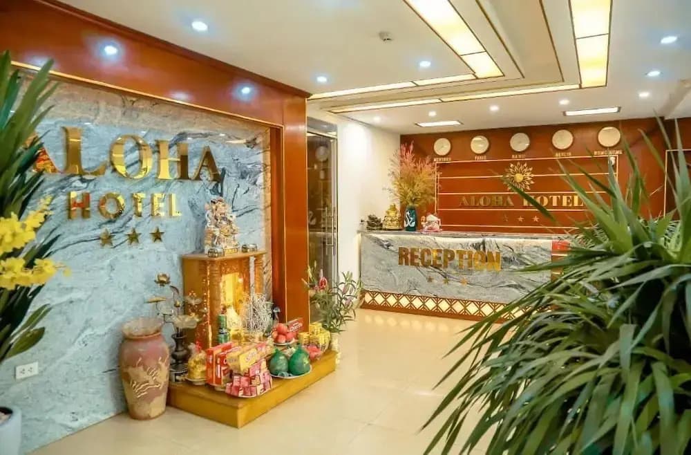 Aloha Hotel - photo 2