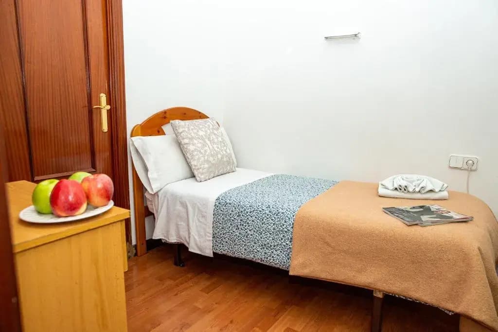 Hostal New go Inn - photo 2
