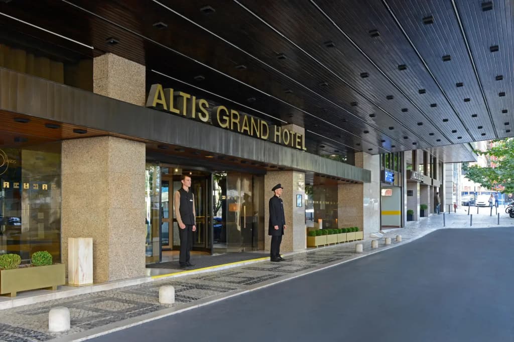Altis Grand Hotel - photo 36