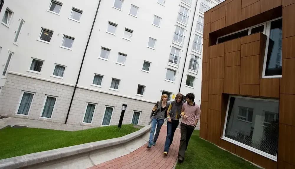 Portsburgh Court - Campus Accommodation - photo 16