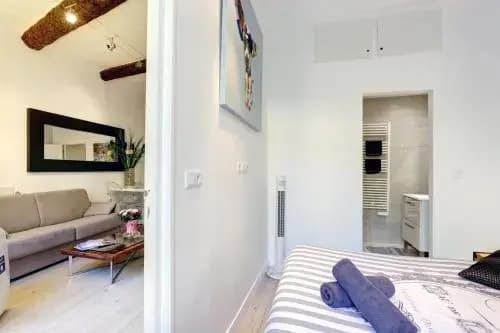 Great Flat in the Old Town Up To 4 - photo 3